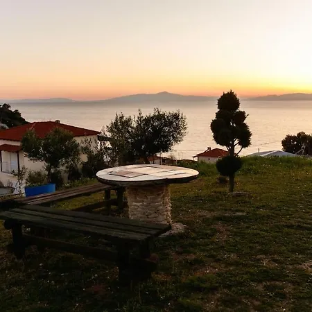 Kariba House - Sunset View *