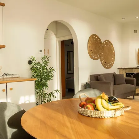 Kariba House - Sunset View