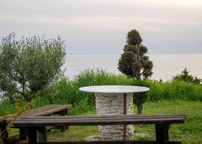 Kariba House - Sunset View *