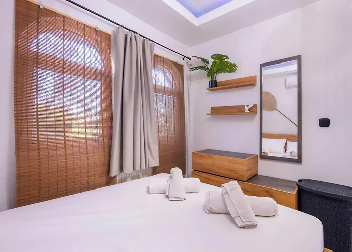 Kariba House - Sunset View Tatil Evi *